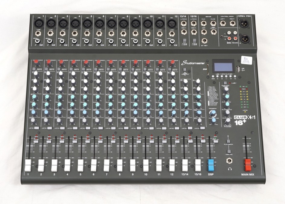 Studiomaster Club XS16+