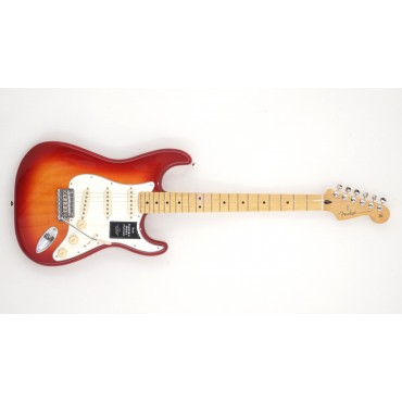 Fender Player II Stratocaster (Aged Cherry Burst)