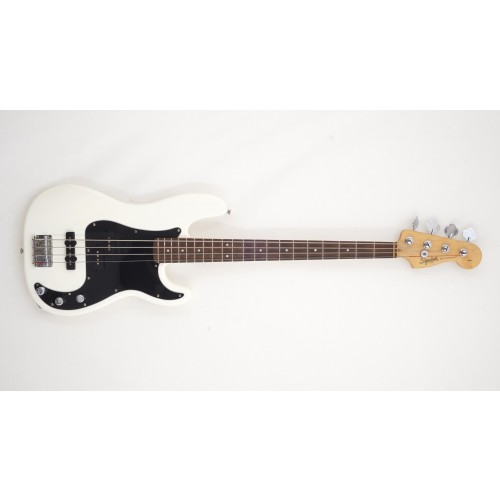 Squier Affinity Precision PJ Bass (Olympic White)